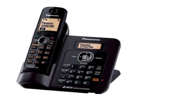 Panasonic KX-TG3811SX cordless landline phone